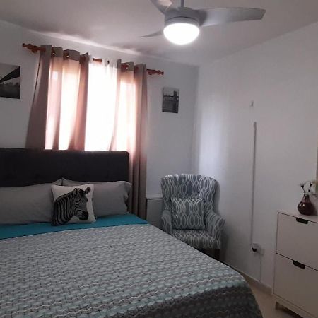 Residencial Palmas De Gurabo Apartment ซานติอาโก เด ลอสกาบาเญโรส ภายนอก รูปภาพ